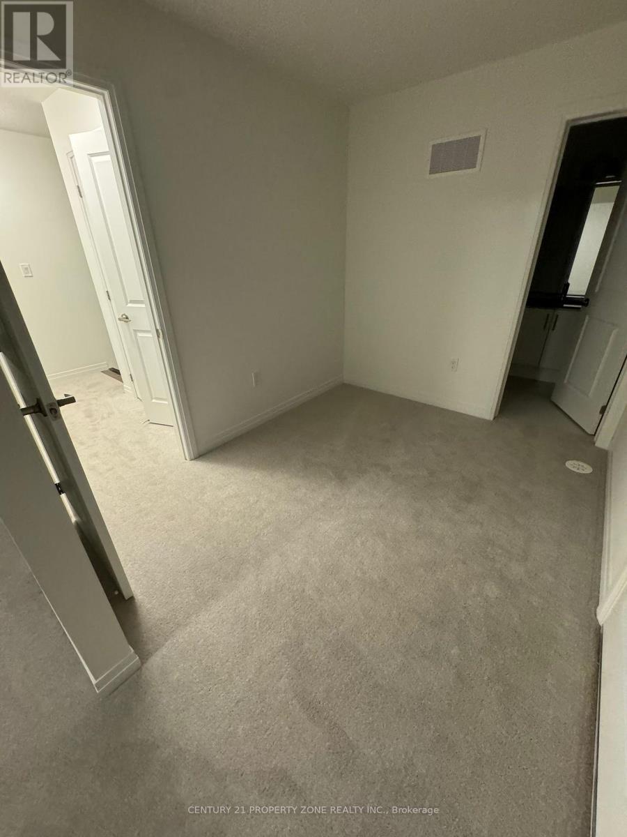 Upper - 2 Timber Fall Drive, Brampton (Northwest Brampton), Ontario  L7A 5L9 - Photo 19 - W12745454