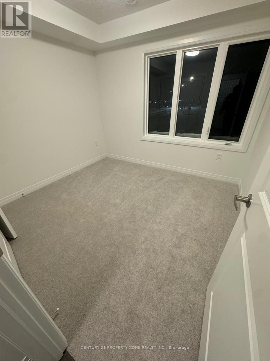 Upper - 2 Timber Fall Drive, Brampton (Northwest Brampton), Ontario  L7A 5L9 - Photo 9 - W12745454