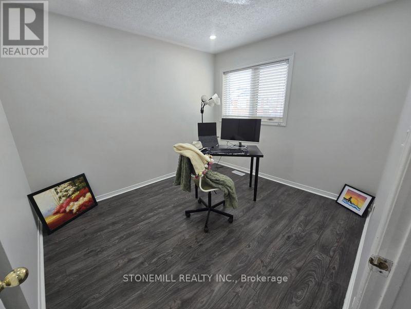 6798 Bansbridge Crescent, Mississauga, Ontario  L5N 6T3 - Photo 20 - W12764202