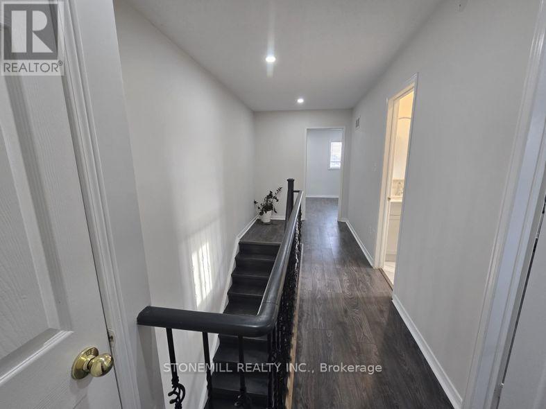 6798 Bansbridge Crescent, Mississauga, Ontario  L5N 6T3 - Photo 22 - W12764202