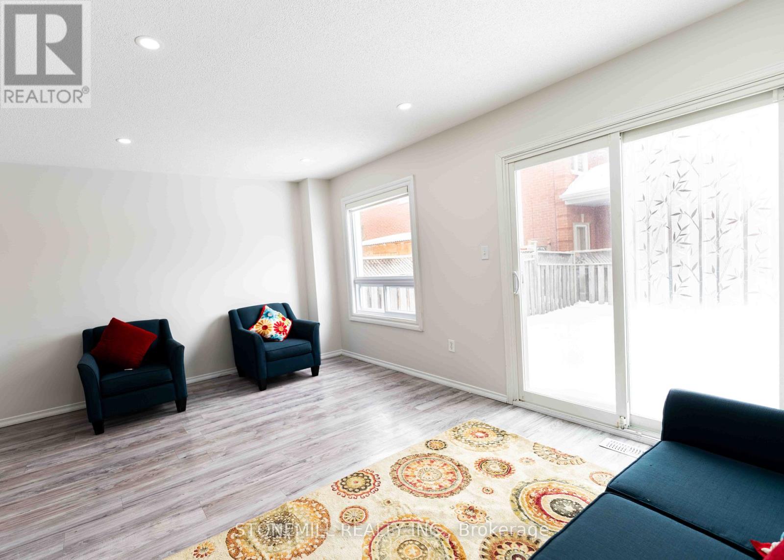 6798 Bansbridge Crescent, Mississauga, Ontario  L5N 6T3 - Photo 8 - W12764202