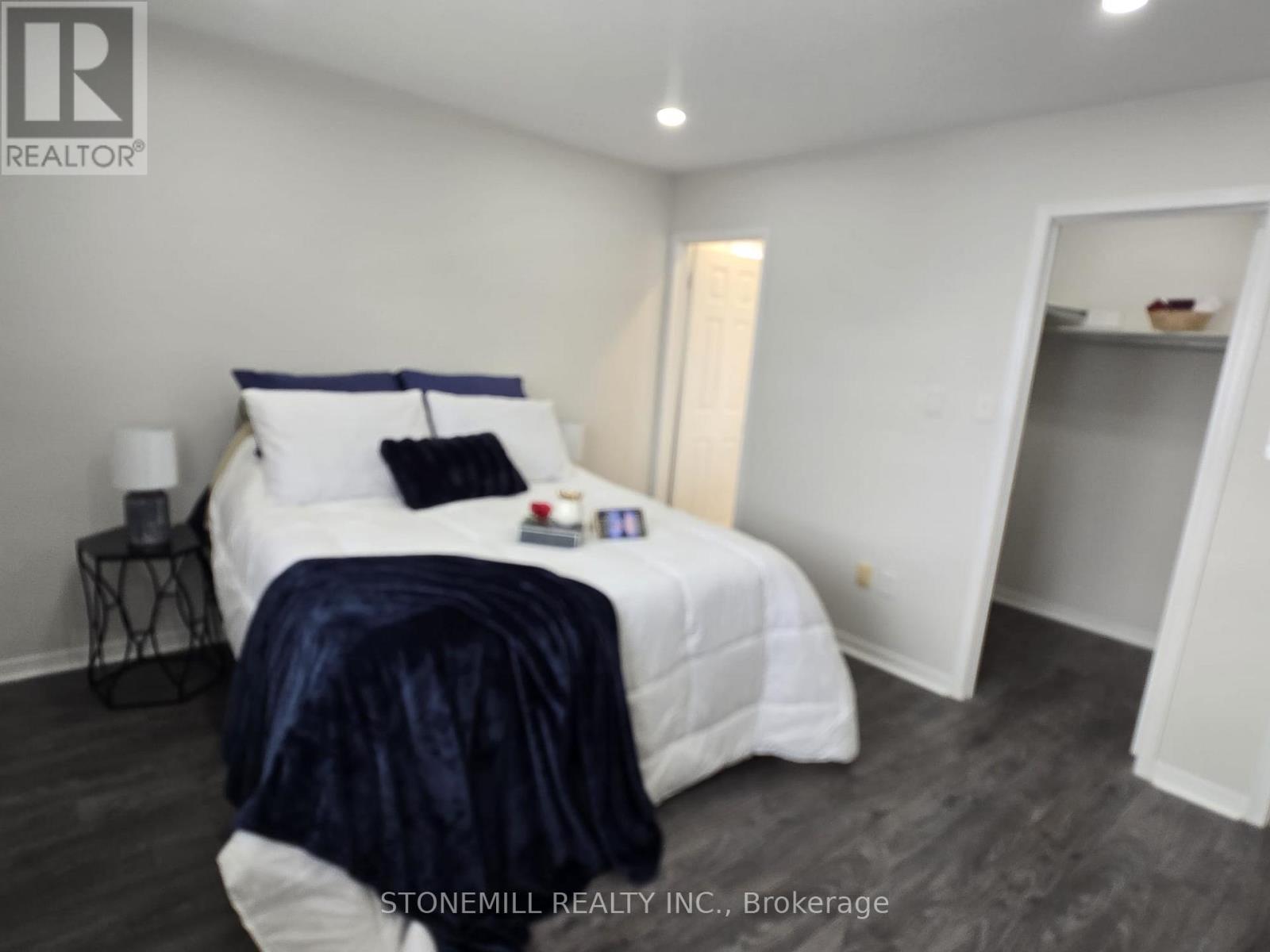 6798 Bansbridge Crescent, Mississauga, Ontario  L5N 6T3 - Photo 30 - W12764202