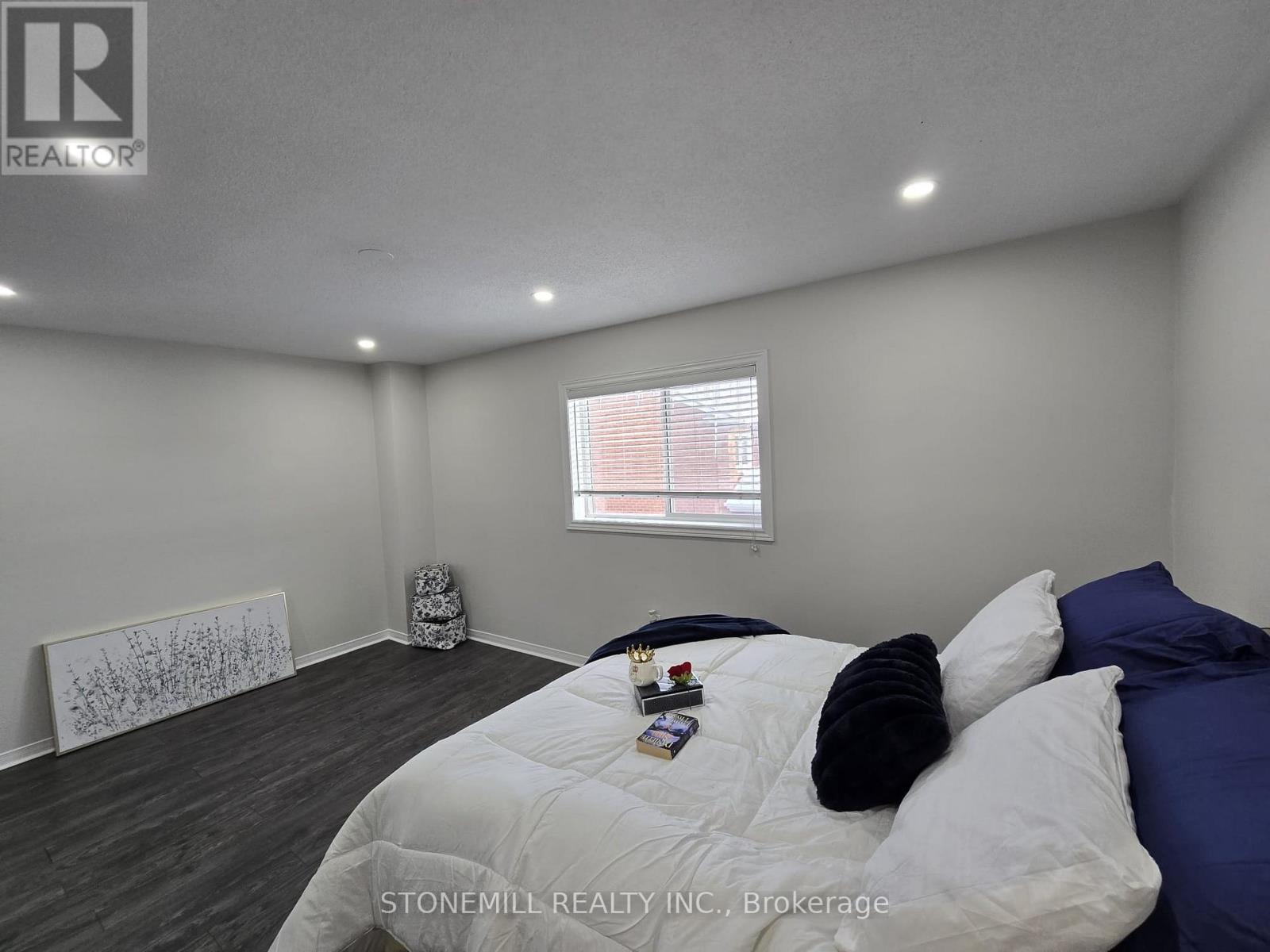 6798 Bansbridge Crescent, Mississauga, Ontario  L5N 6T3 - Photo 14 - W12764202