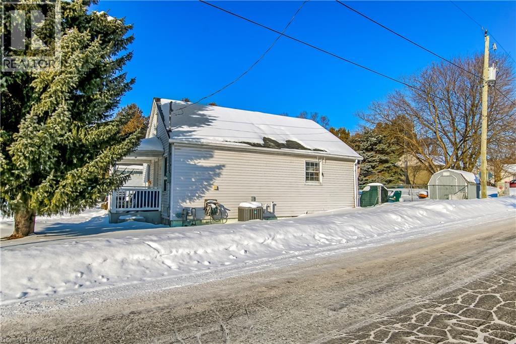 13 Second Avenue E, Simcoe, Ontario  N3Y 2N8 - Photo 4 - 40801000