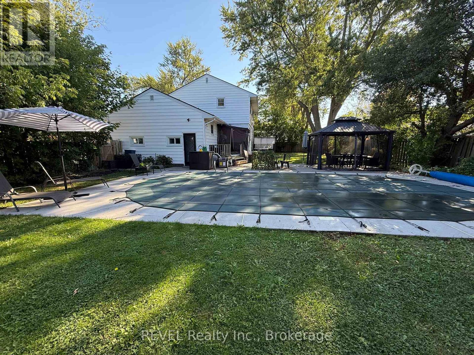 10 Laughlin Place, Welland, Ontario  L3C 4E2 - Photo 10 - X12764832