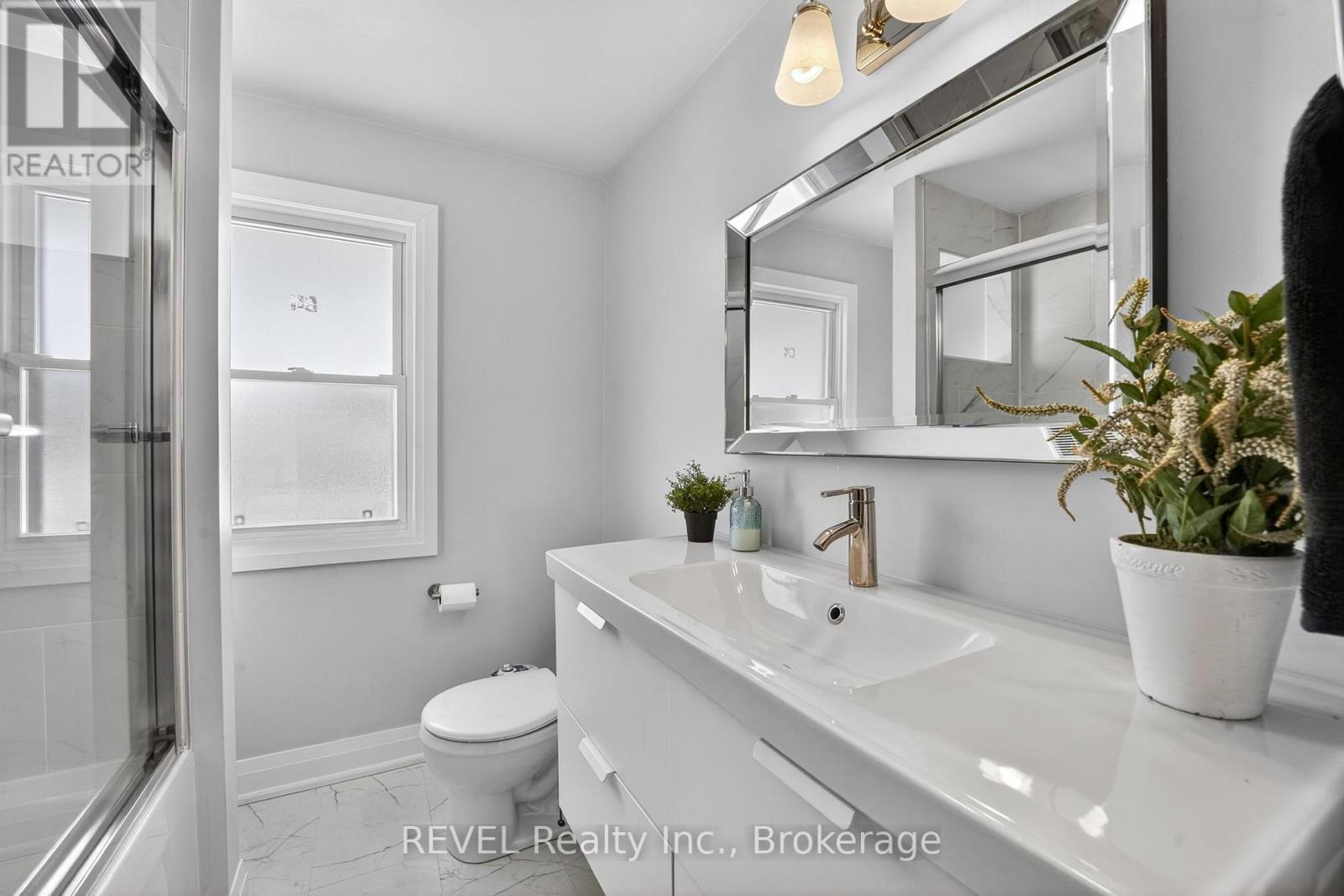 10 Laughlin Place, Welland, Ontario  L3C 4E2 - Photo 30 - X12764832