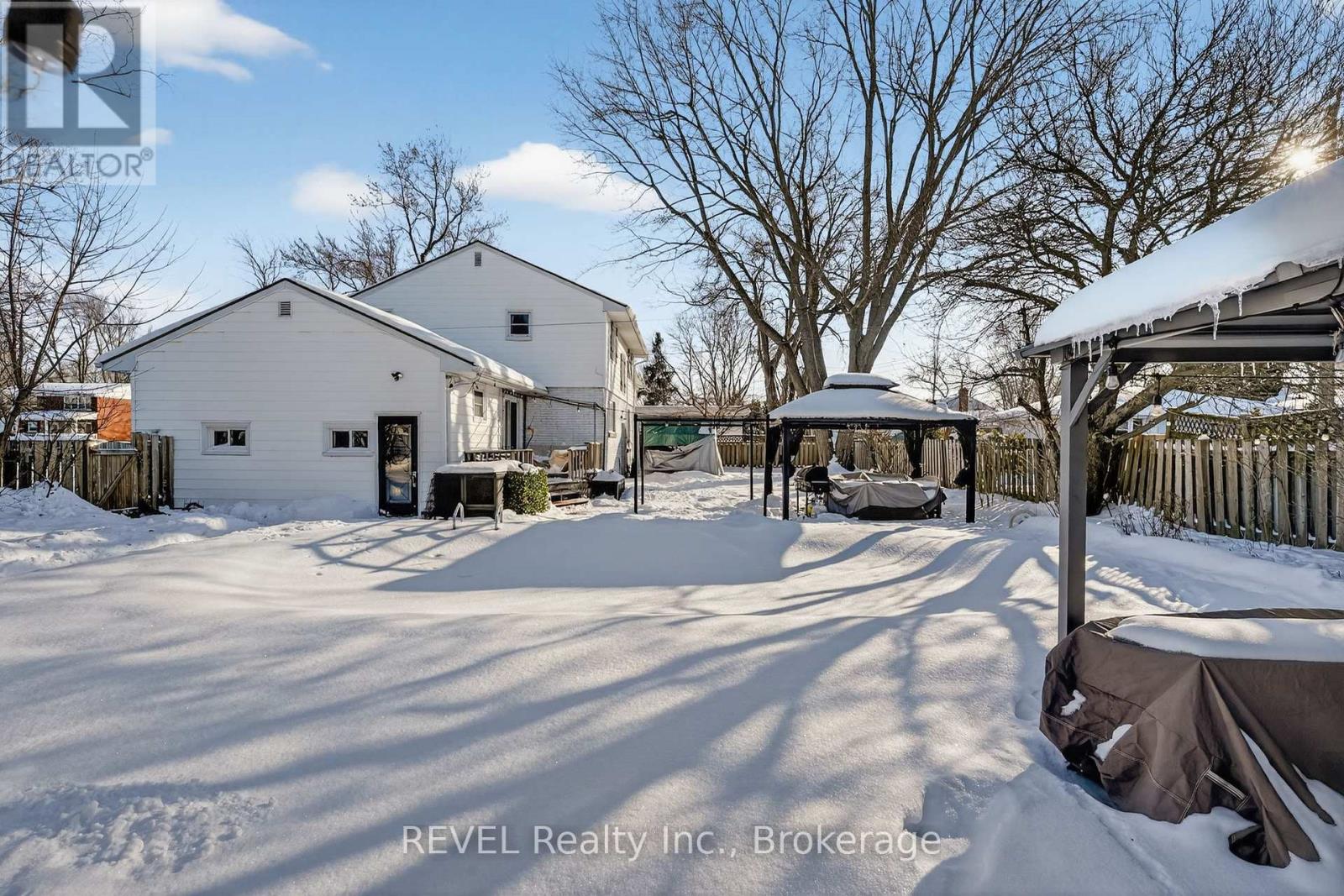 10 Laughlin Place, Welland, Ontario  L3C 4E2 - Photo 39 - X12764832