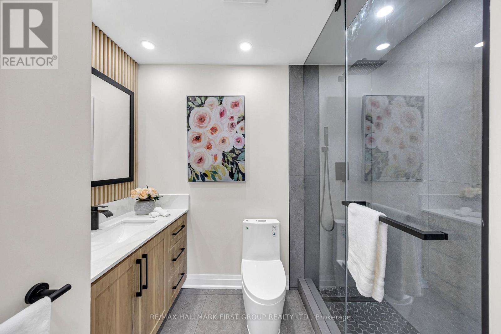 98 Kirkland Place, Whitby, Ontario  L1P 1W9 - Photo 21 - E12764810