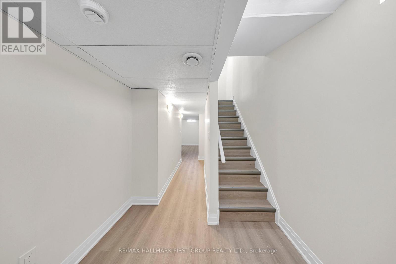 98 Kirkland Place, Whitby, Ontario  L1P 1W9 - Photo 25 - E12764810