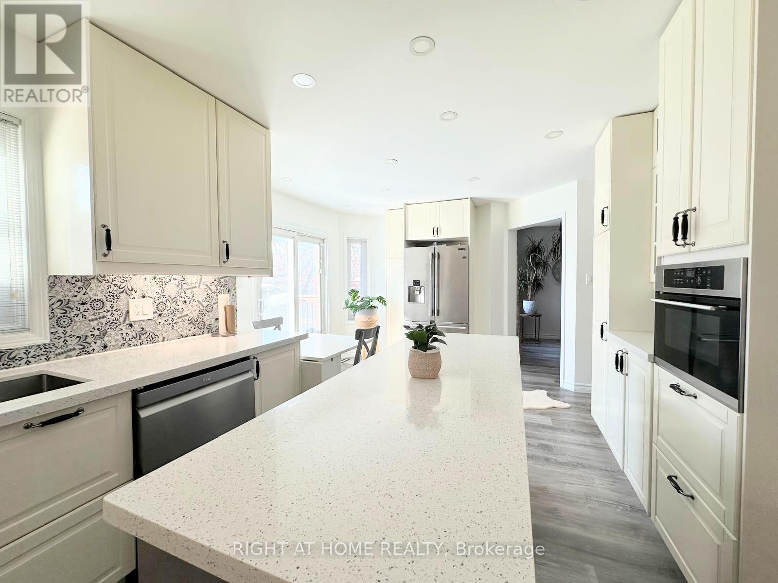 3523 Pintail Circle, Mississauga, Ontario  L5N 6C8 - Photo 12 - W12764798