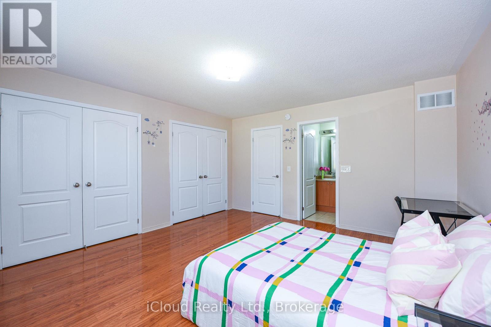 103 Cedar Lake Crescent, Brampton, Ontario  L6Y 0R1 - Photo 14 - W12764800
