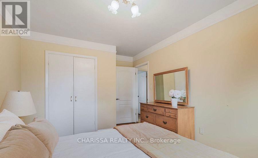 2416 Rebecca Street, Oakville, Ontario  L6L 2B2 - Photo 22 - W12764856