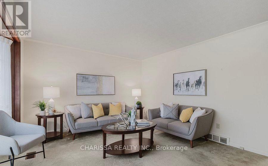 2416 Rebecca Street, Oakville, Ontario  L6L 2B2 - Photo 6 - W12764856