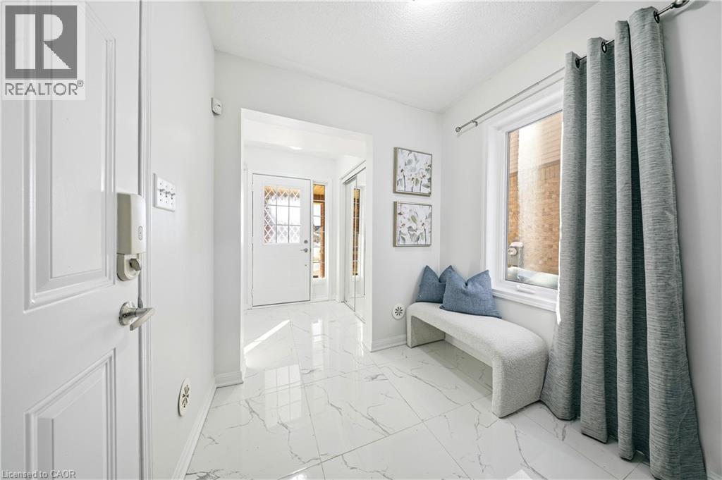 22 Donomore Drive, Brampton, Ontario  L7A 0S7 - Photo 7 - 40802931