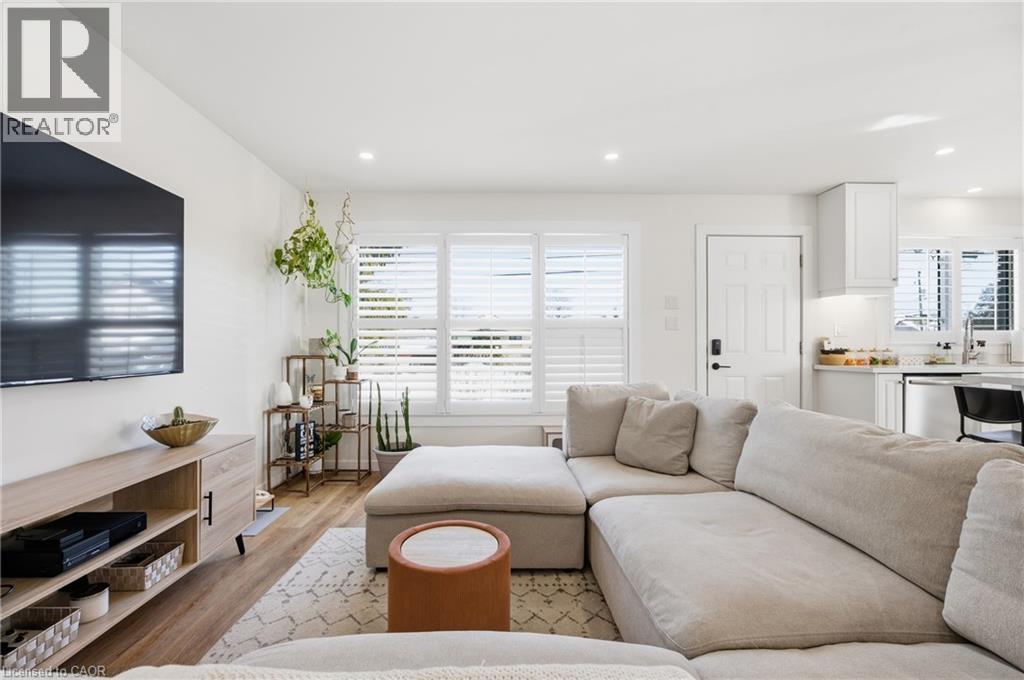 135 Niagara Street, Collingwood, Ontario  L9Y 3X8 - Photo 4 - 40802420