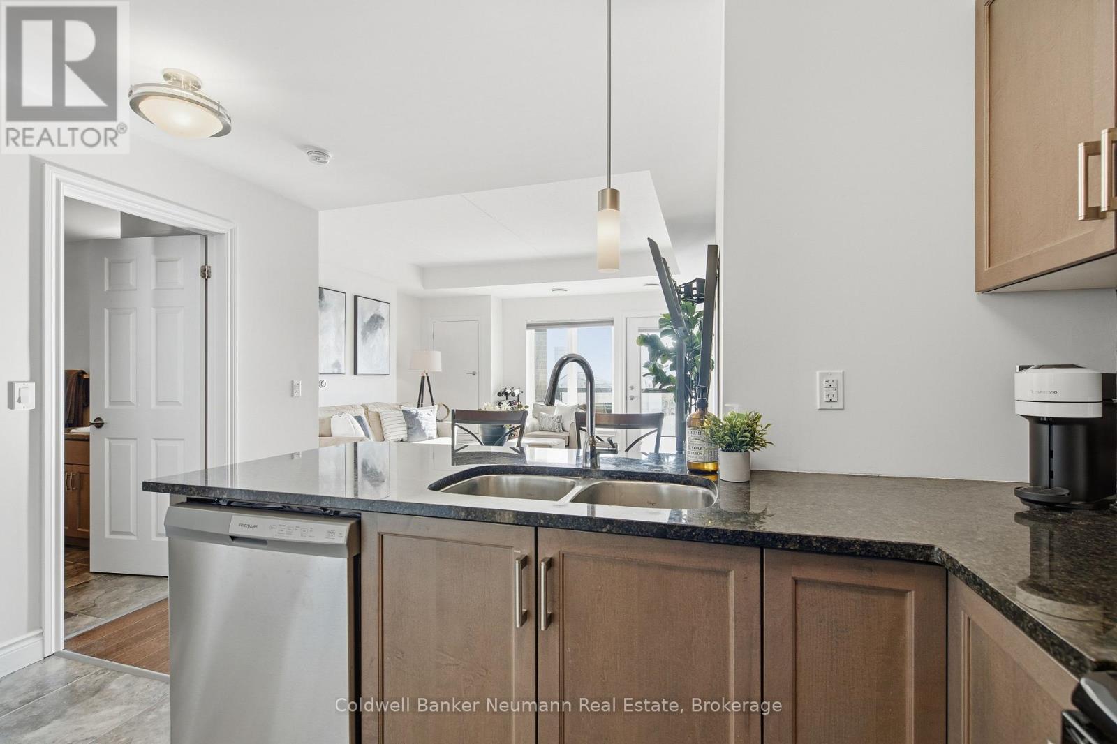 311 - 106 Bard Boulevard, Guelph, Ontario  N1L 0L8 - Photo 4 - X12764920