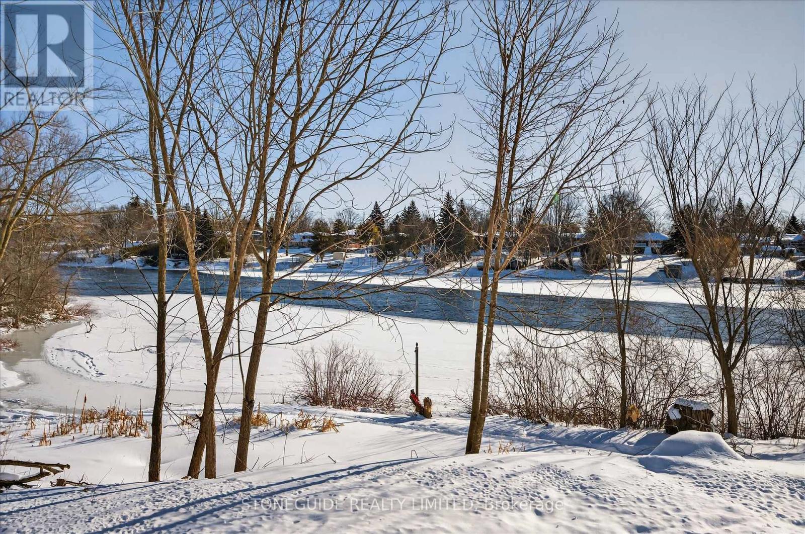 122 Fradette Avenue, Peterborough (Otonabee Ward 1), Ontario  K9J 1T5 - Photo 41 - X12764870