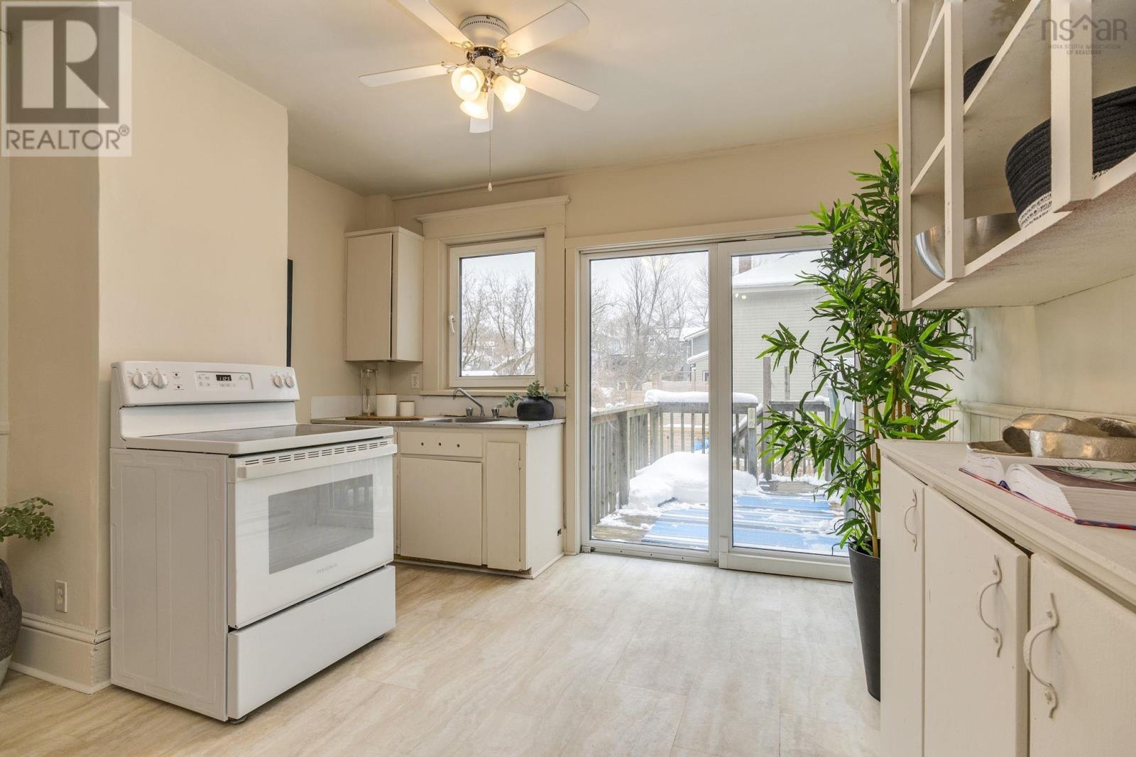 6146/6148 Cedar Street, Halifax, Nova Scotia  B3H 2J5 - Photo 14 - 202602247