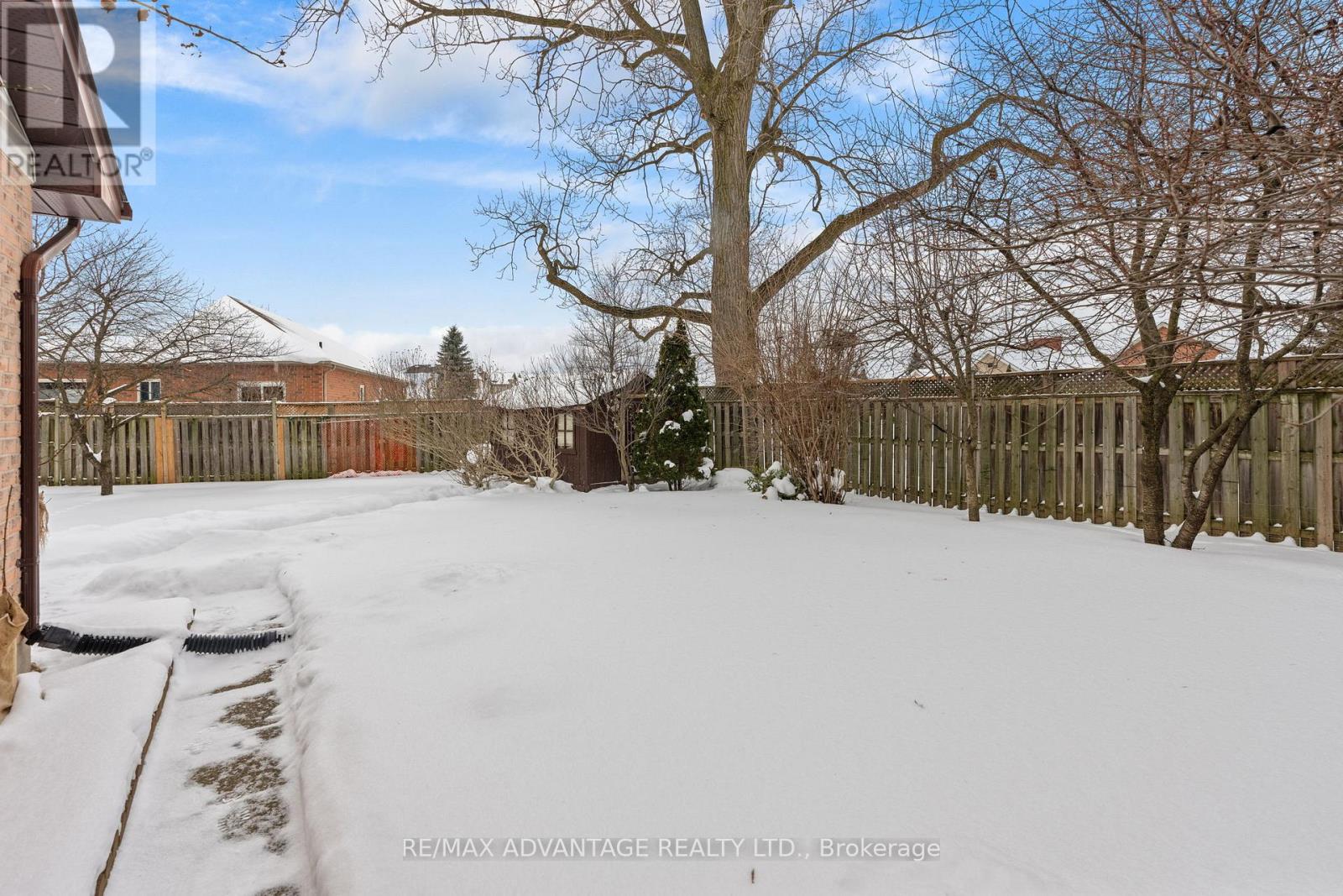 122 Barrydale Crescent, London North, Ontario  N6G 2X6 - Photo 37 - X12764872