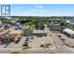 270 LAKE STREET, Pembroke, Ontario