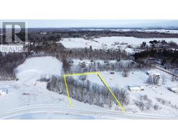 36 PAUL A BERTRAND DRIVE, McNab/Braeside, Ontario