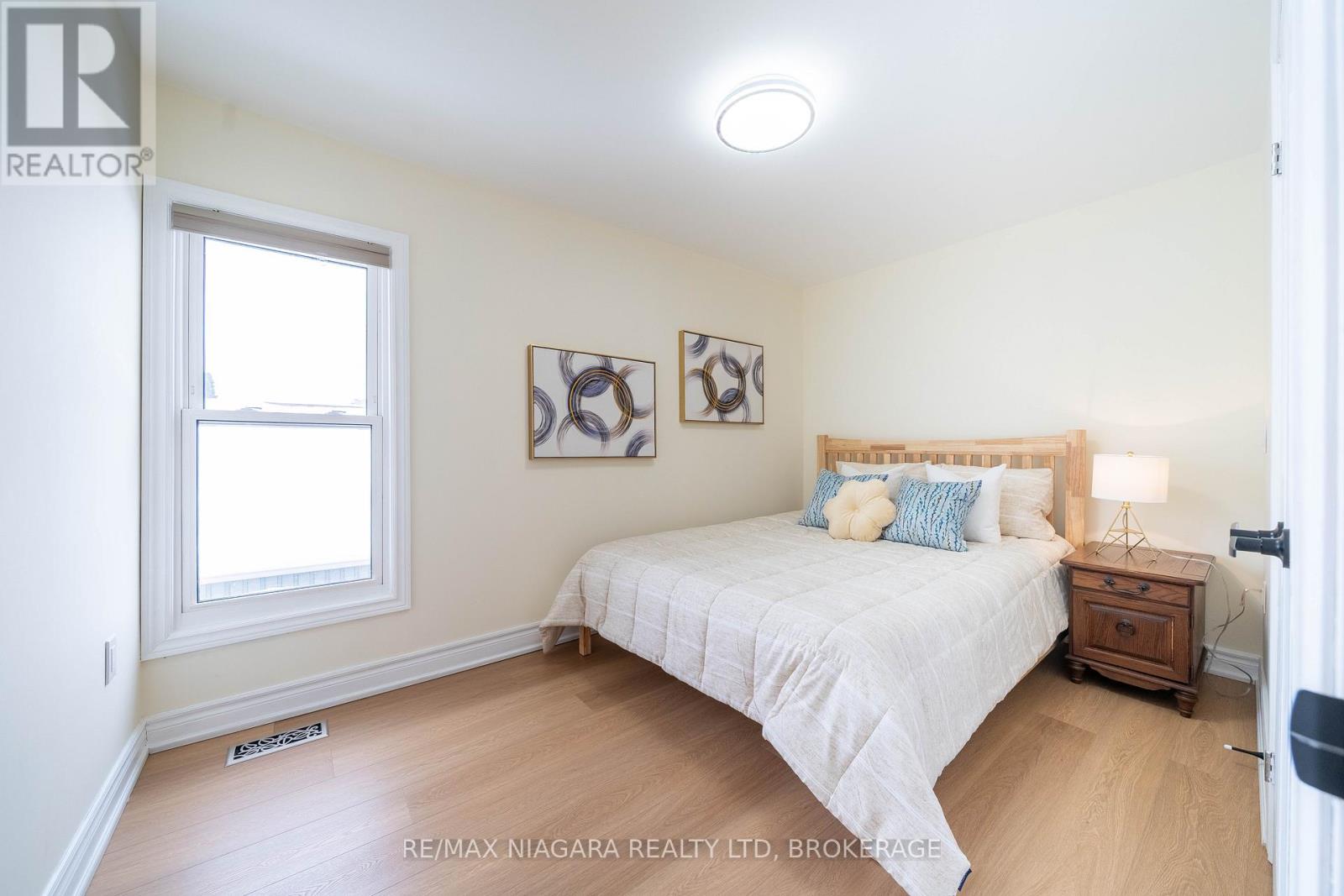 5802 Peer Street, Niagara Falls, Ontario  L2G 1X2 - Photo 22 - X12764880