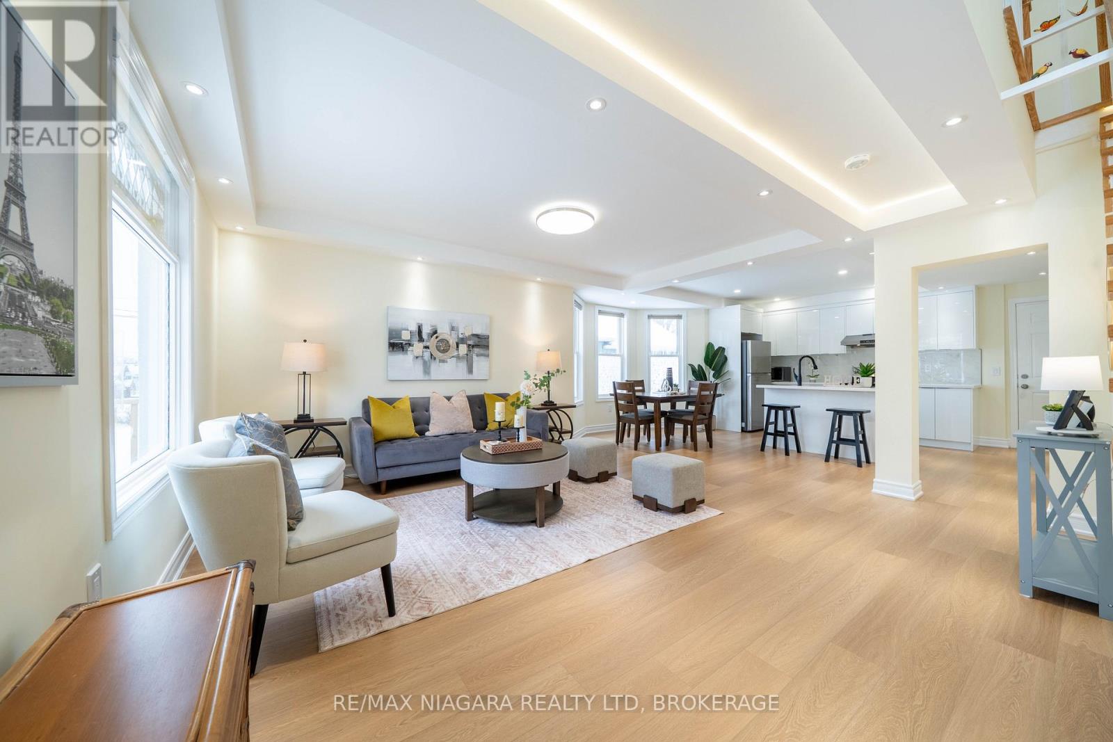 5802 Peer Street, Niagara Falls, Ontario  L2G 1X2 - Photo 6 - X12764880