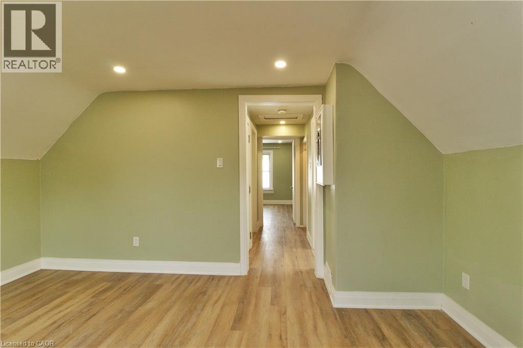 1243 Langmuir Avenue Unit# Upper, London, Ontario  N5W 2G2 - Photo 5 - 40795538