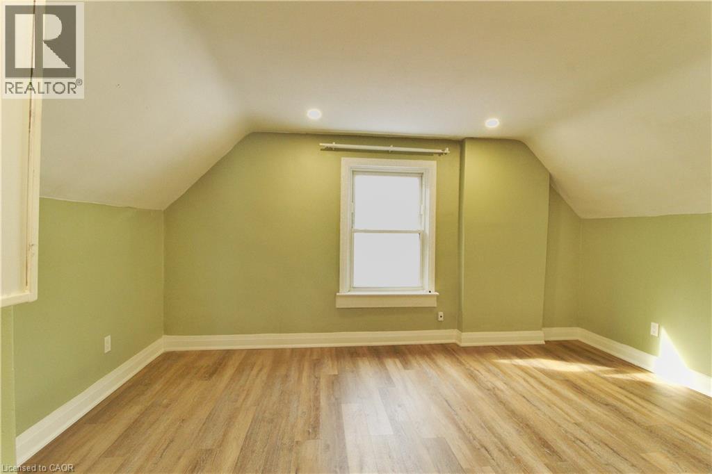 1243 Langmuir Avenue Unit# Upper, London, Ontario  N5W 2G2 - Photo 6 - 40795538