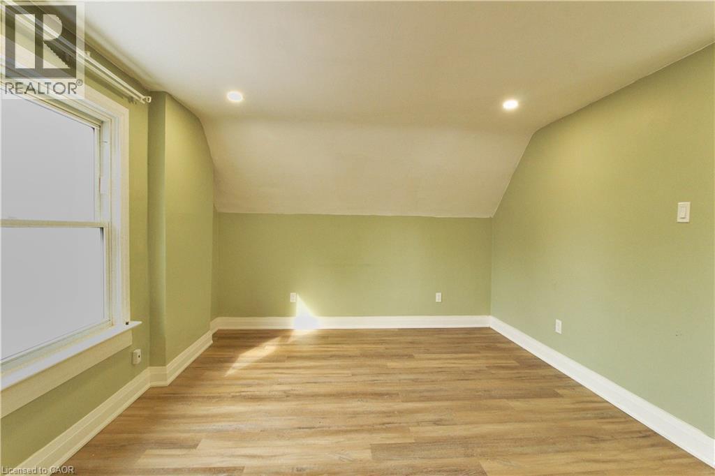 1243 Langmuir Avenue Unit# Upper, London, Ontario  N5W 2G2 - Photo 7 - 40795538