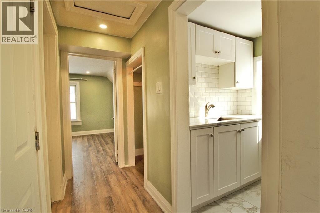 1243 Langmuir Avenue Unit# Upper, London, Ontario  N5W 2G2 - Photo 8 - 40795538