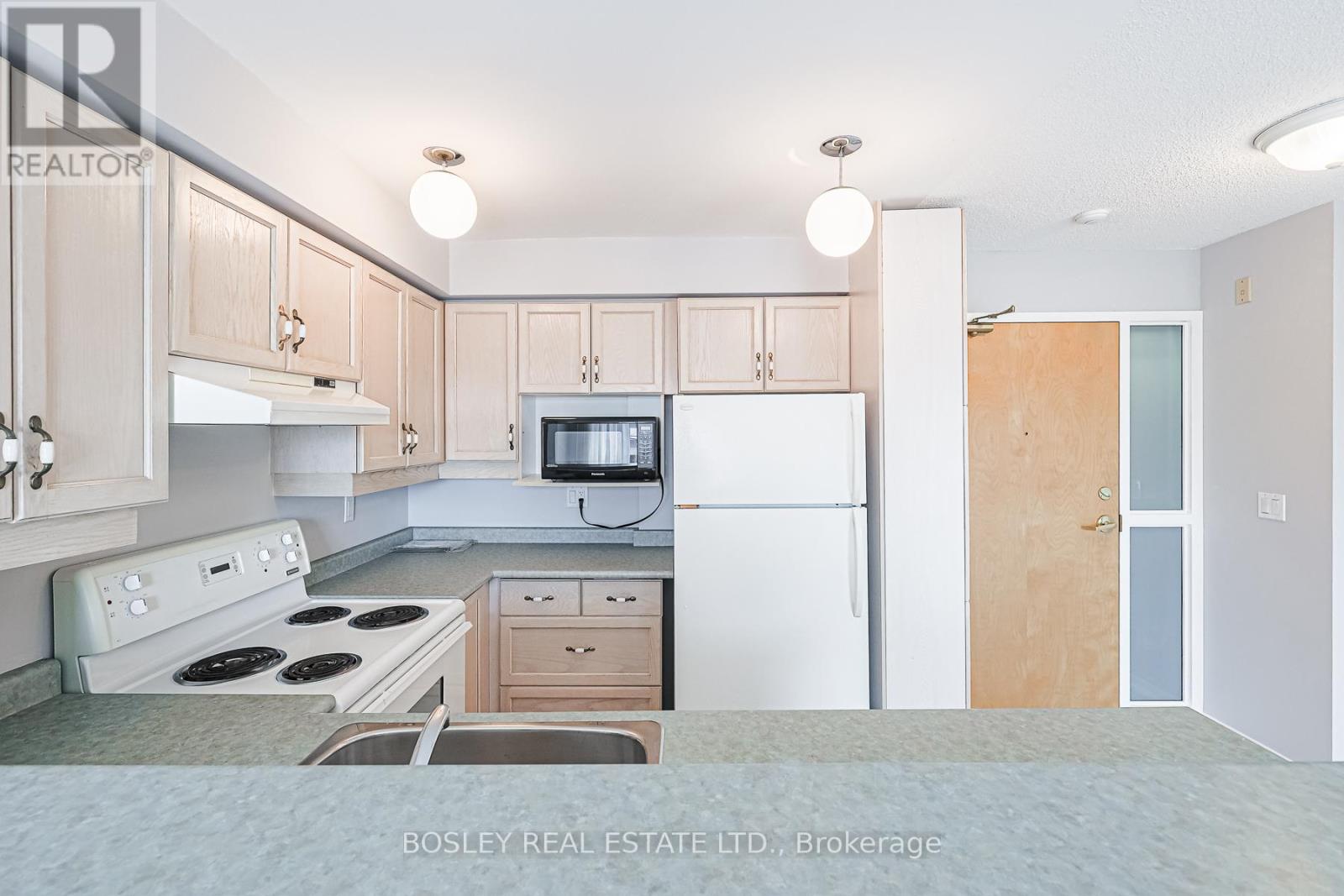 306 - 1387 Bayview Avenue, Toronto, Ontario  M4G 3A5 - Photo 8 - C12764882
