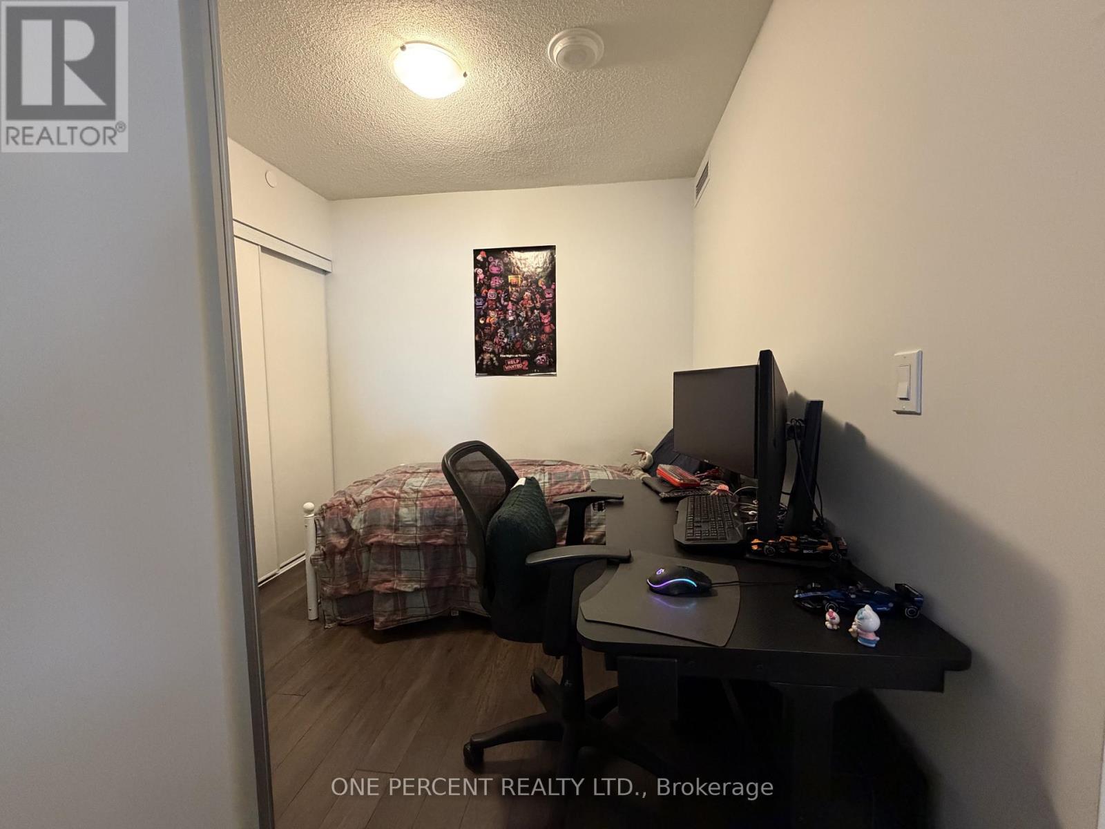 2010 - 20 Meadowglen Place, Toronto, Ontario  M1G 0A9 - Photo 15 - E12764892