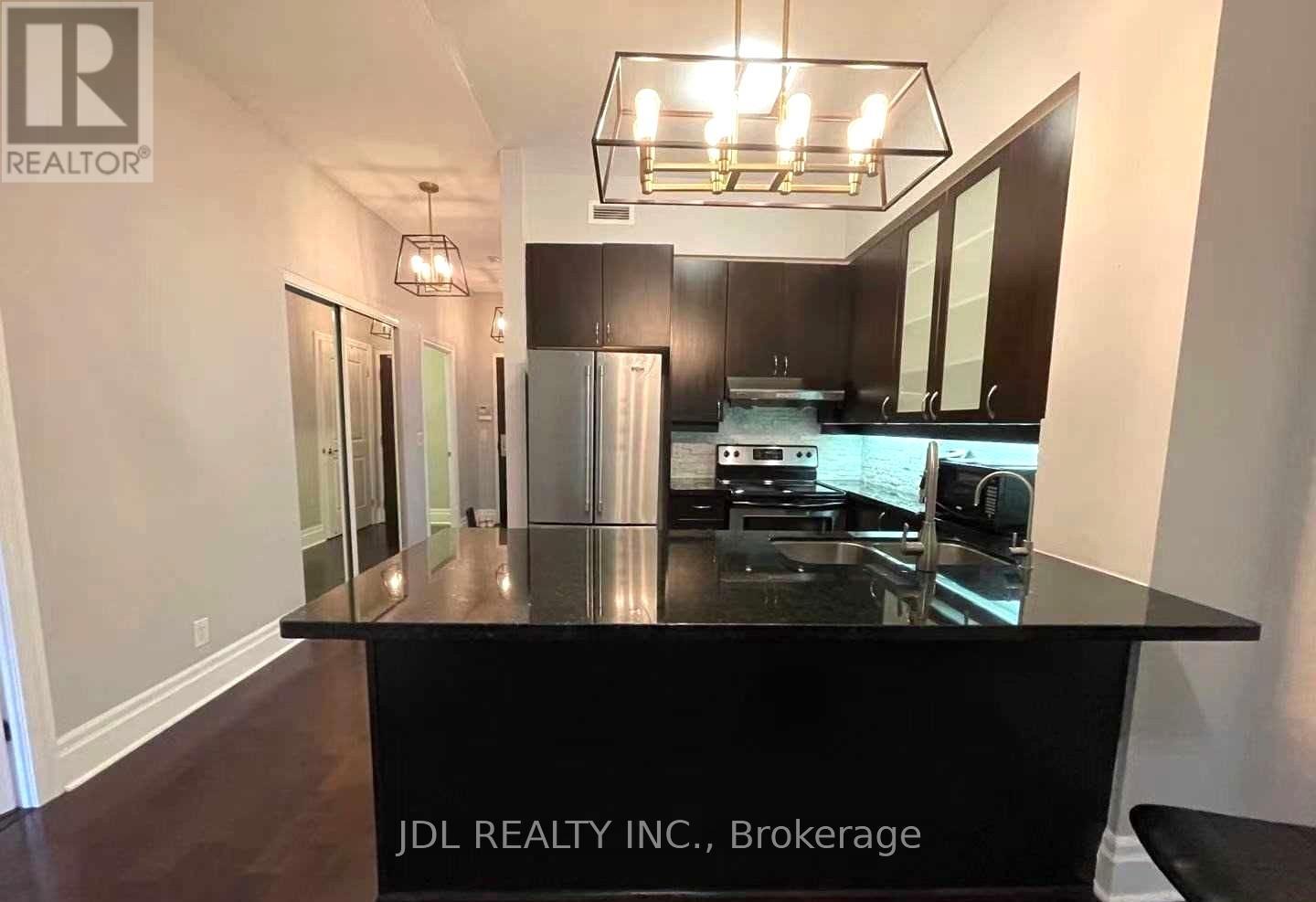 107 - 57 Upper Duke Crescent, Markham, Ontario  L6G 0B9 - Photo 11 - N12764876