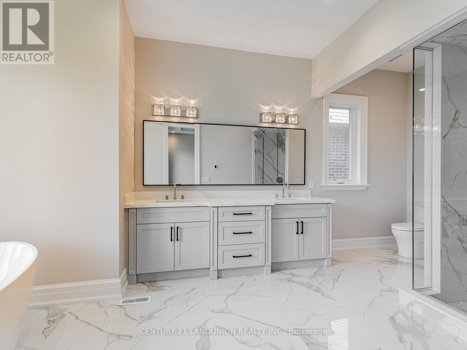 36a Elm Grove Avenue, Richmond Hill (Oak Ridges), Ontario  L4E 2W8 - Photo 26 - N12764894