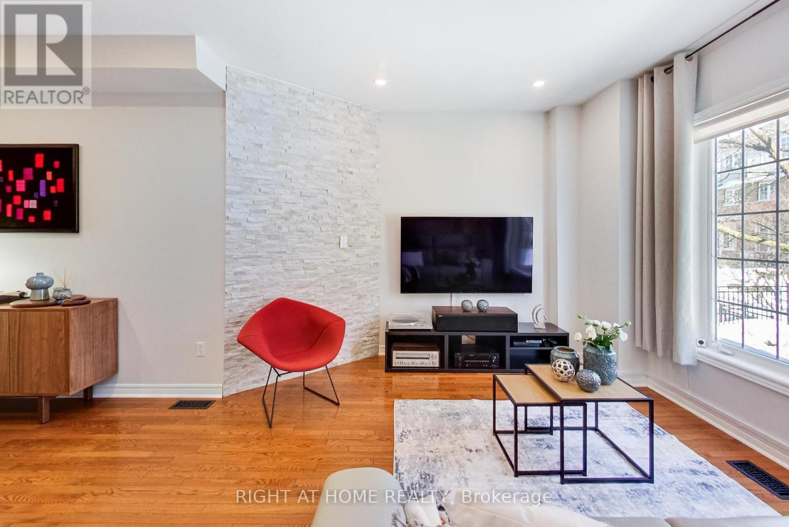 96 - 23 Observatory Lane, Richmond Hill, Ontario  L4C 0M7 - Photo 5 - N12764916