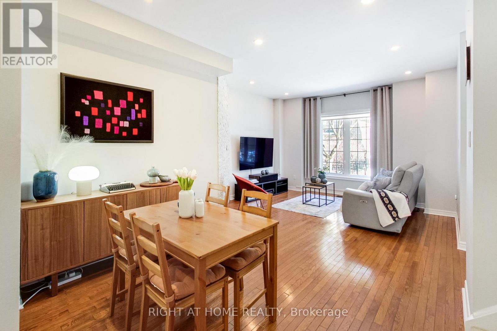 96 - 23 Observatory Lane, Richmond Hill, Ontario  L4C 0M7 - Photo 8 - N12764916