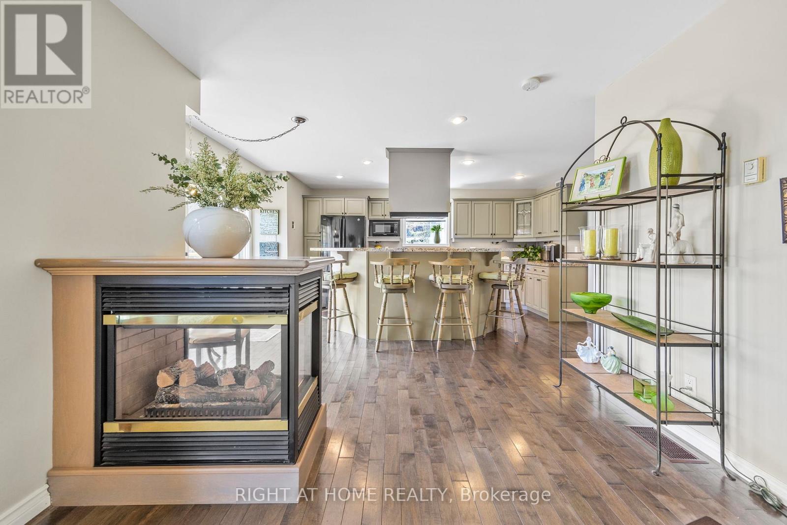 57 Highland Drive, Oro-Medonte (Horseshoe Valley), Ontario  L0L 2L0 - Photo 17 - S12764864