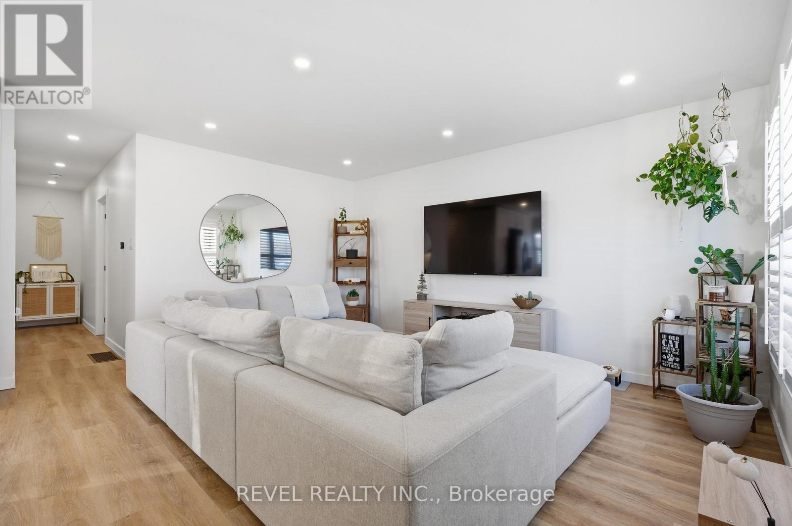 135 Niagara Street, Collingwood, Ontario  L9Y 3X8 - Photo 5 - S12764914