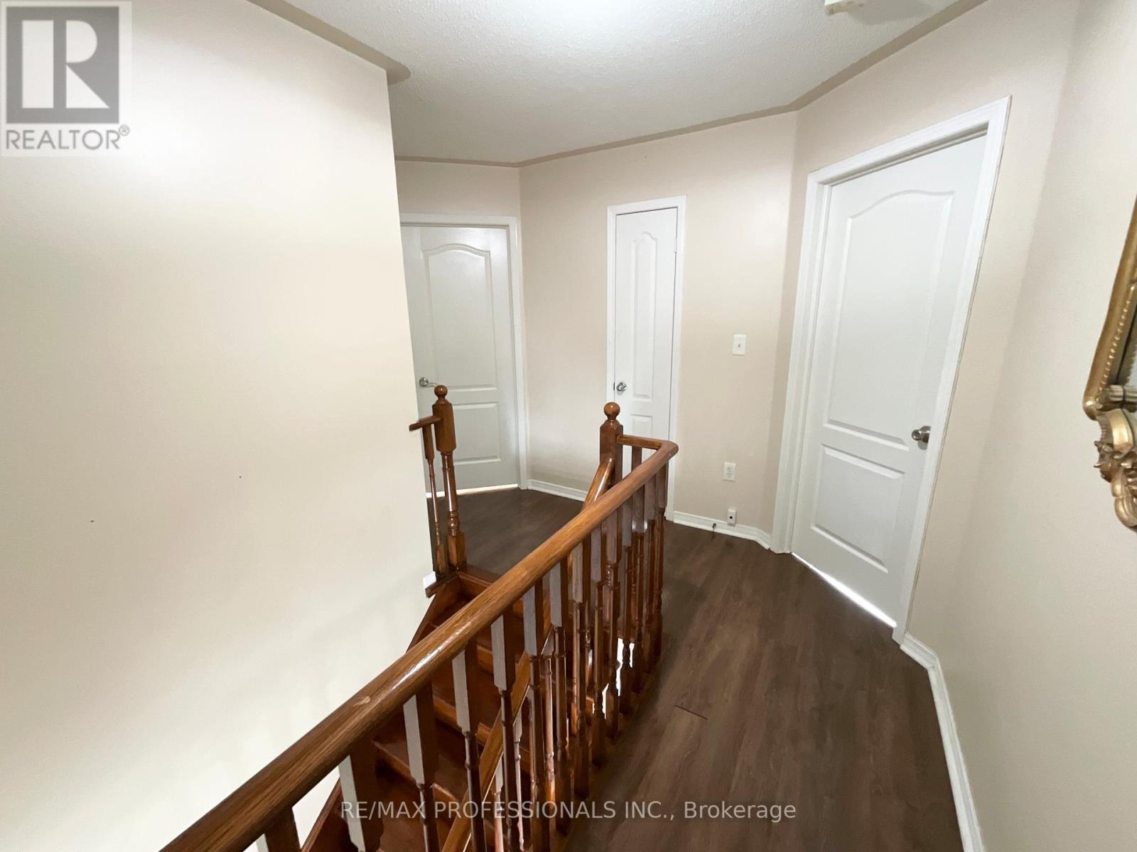 3056 Mcdowell Drive, Mississauga, Ontario  L5M 6J4 - Photo 18 - W12764862