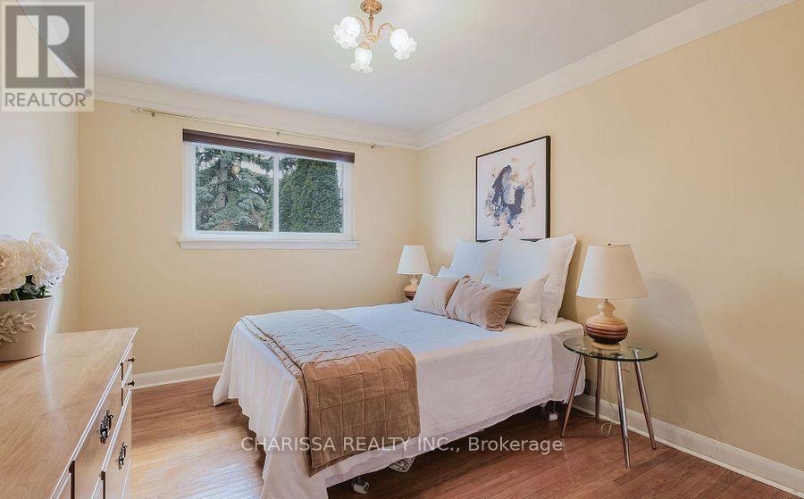 Upper - 2416 Rebecca Street, Oakville, Ontario  L6L 2B2 - Photo 15 - W12764884