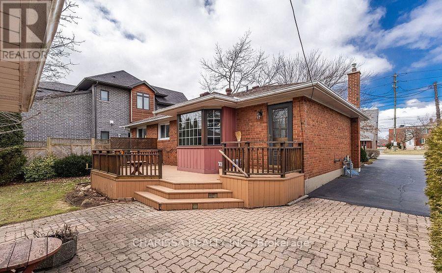 Basement - 2416 Rebecca Street, Oakville, Ontario  L6L 2B2 - Photo 9 - W12764900