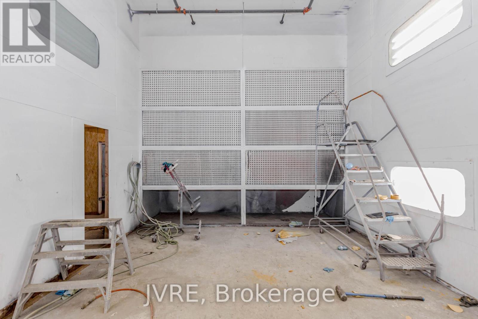 4 - 11 Goodmark Place, Toronto, Ontario  M9W 6R9 - Photo 39 - W12764926