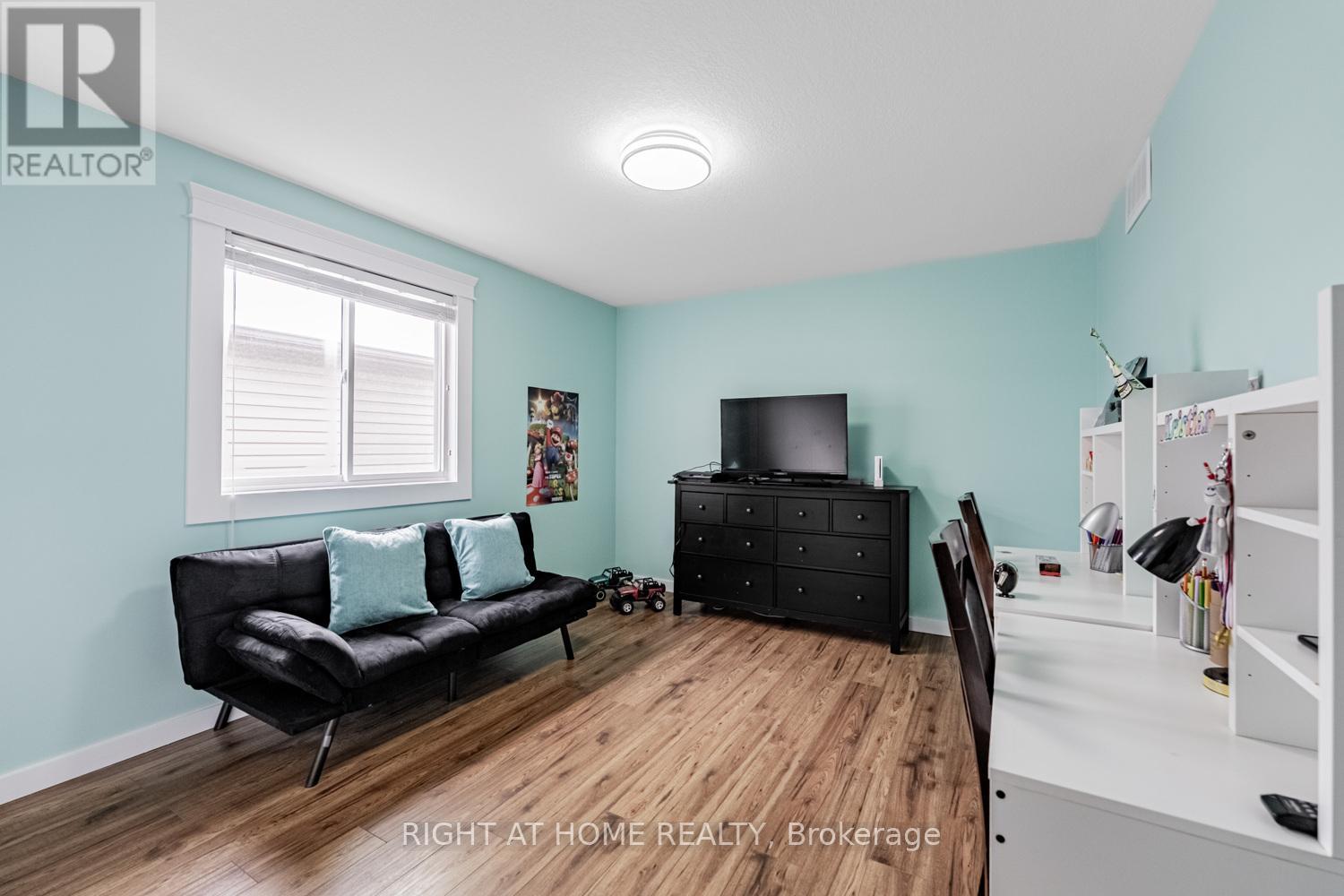 52 Milson Crescent, Guelph, Ontario  N1C 1G7 - Photo 19 - X12764866