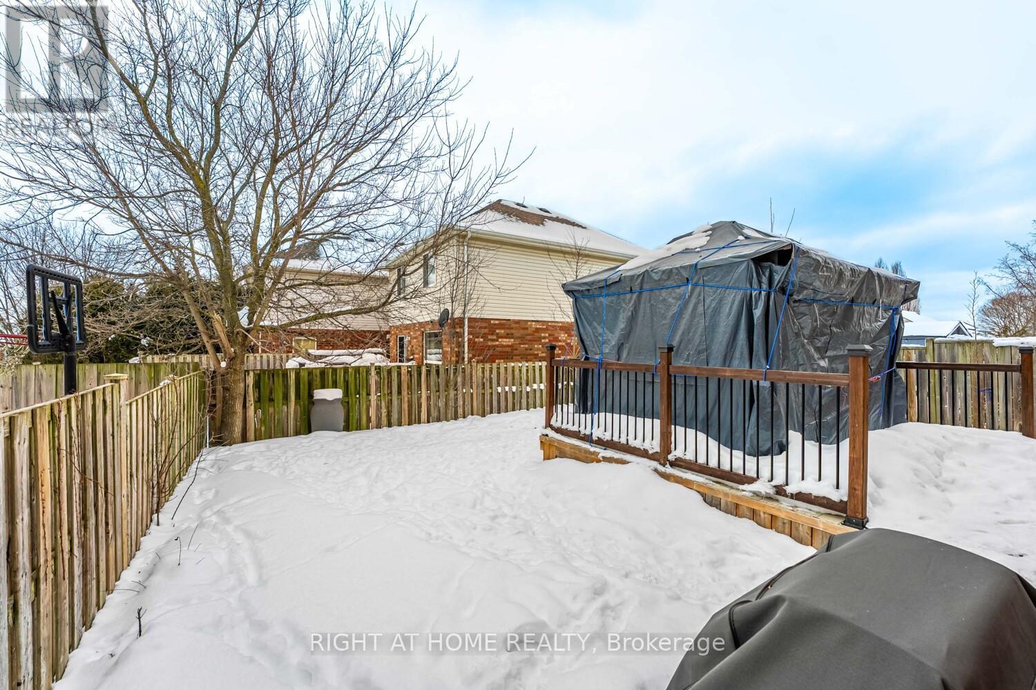 52 Milson Crescent, Guelph, Ontario  N1C 1G7 - Photo 32 - X12764866