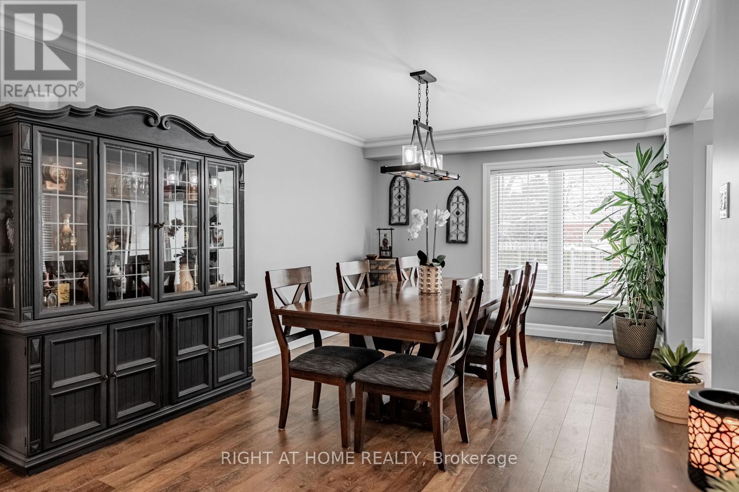 52 Milson Crescent, Guelph, Ontario  N1C 1G7 - Photo 8 - X12764866