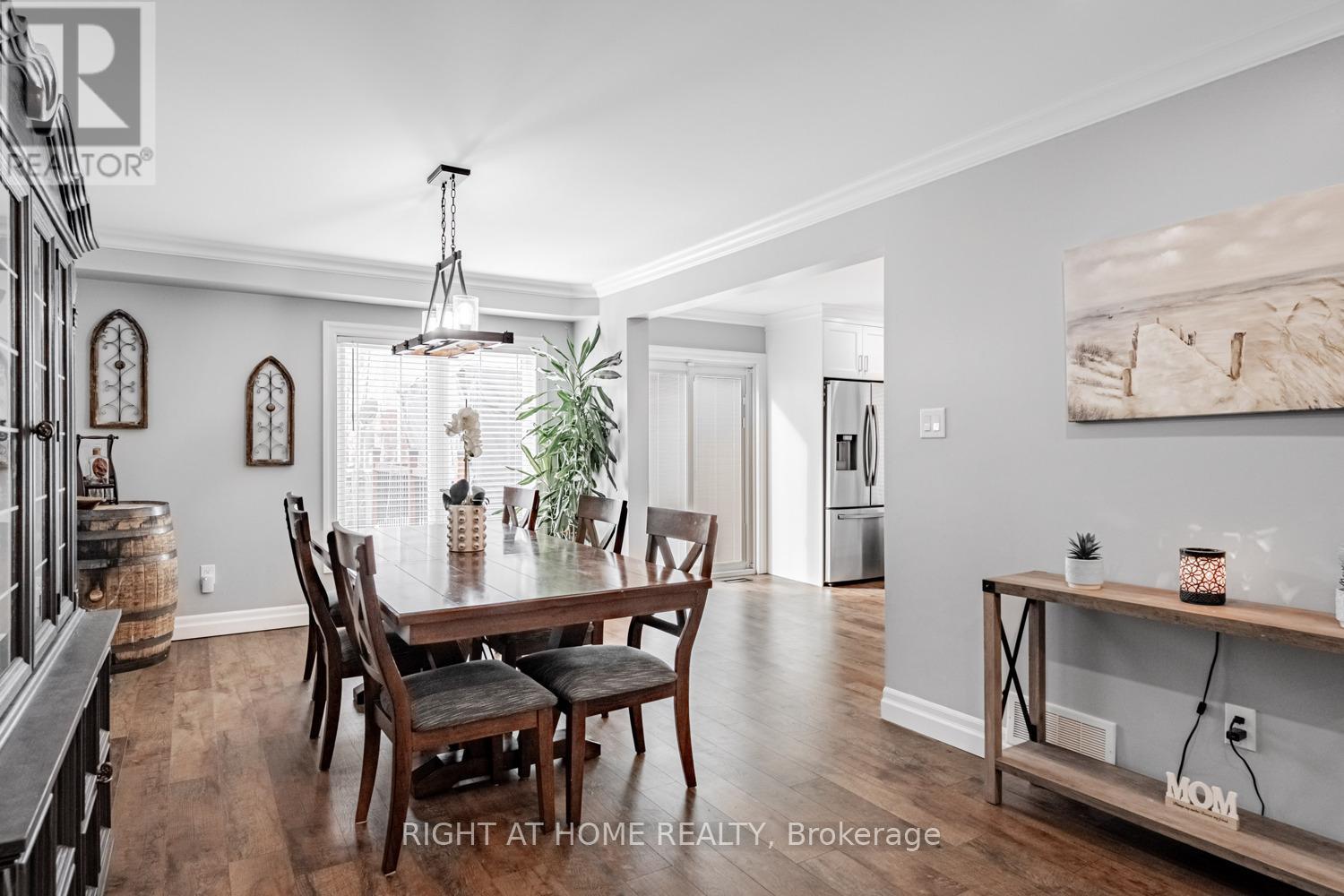 52 Milson Crescent, Guelph, Ontario  N1C 1G7 - Photo 9 - X12764866