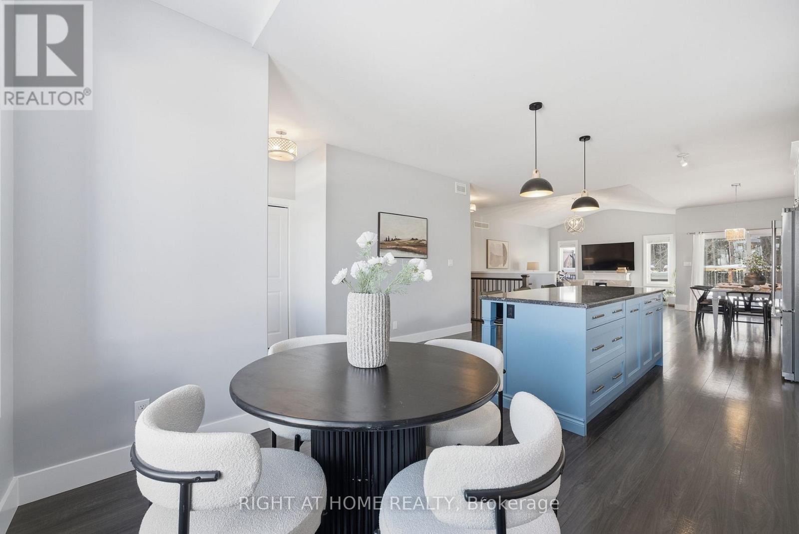 4 Rowan Place, Quinte West, Ontario  K8V 0E1 - Photo 10 - X12764906