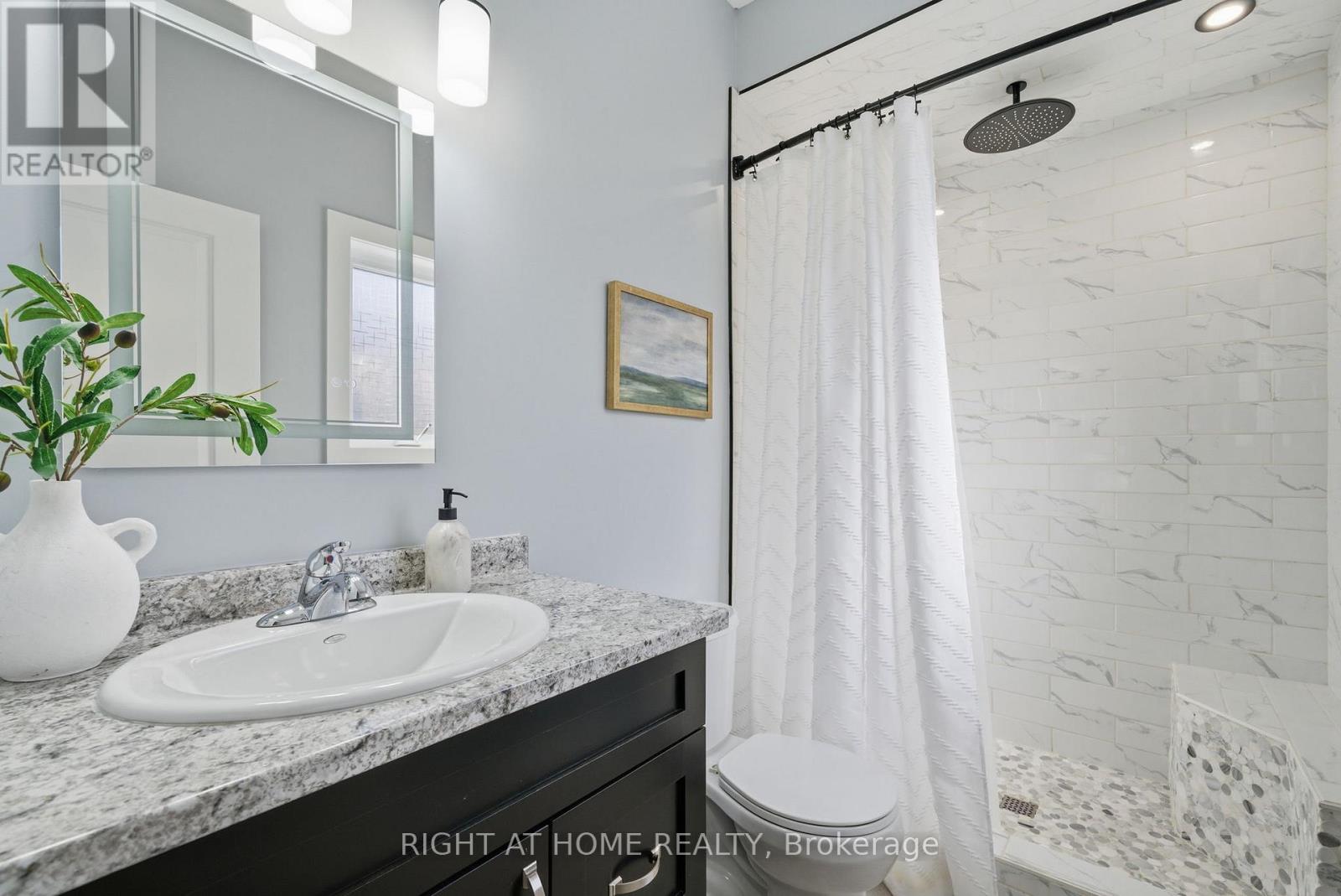 4 Rowan Place, Quinte West, Ontario  K8V 0E1 - Photo 22 - X12764906