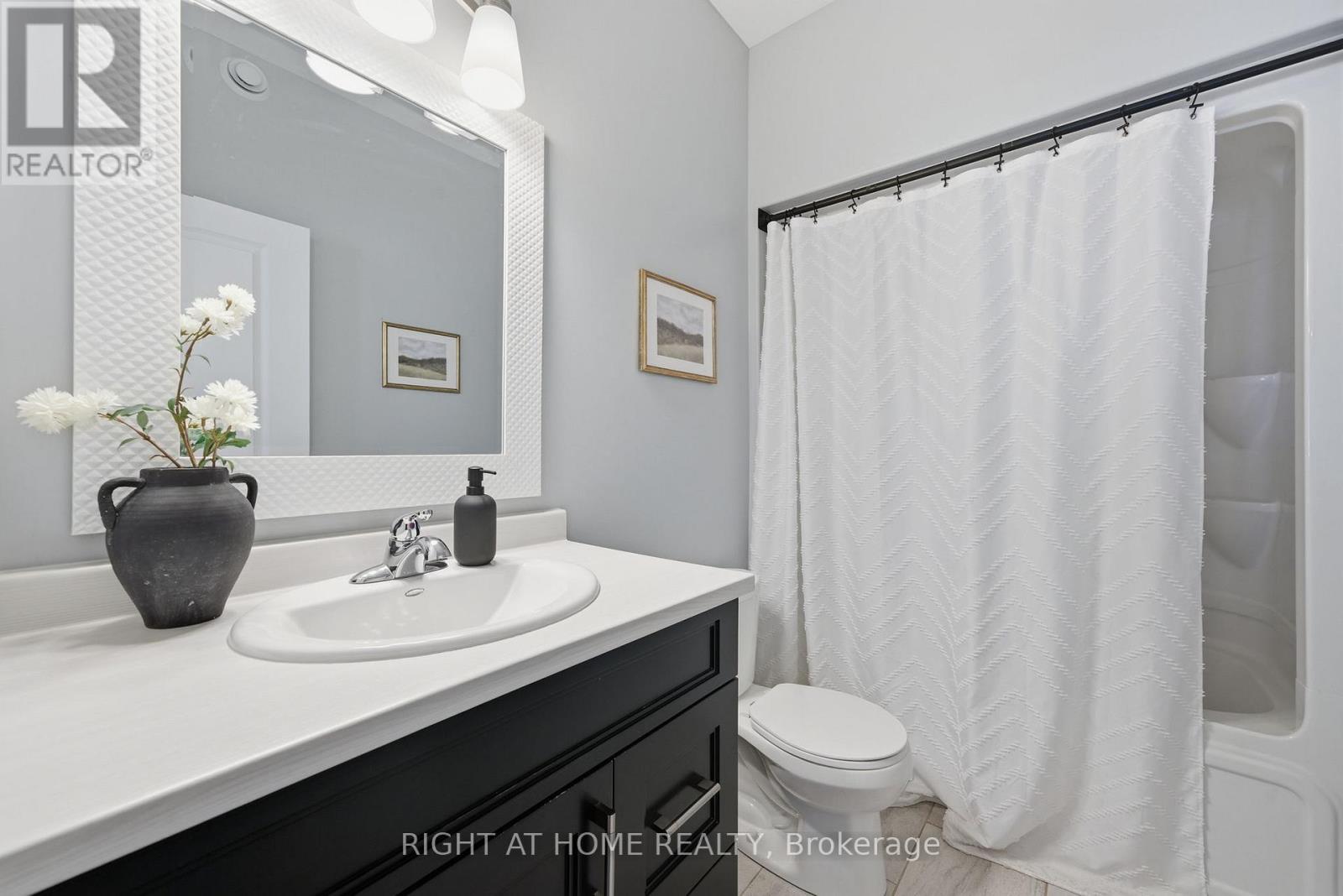 4 Rowan Place, Quinte West, Ontario  K8V 0E1 - Photo 23 - X12764906